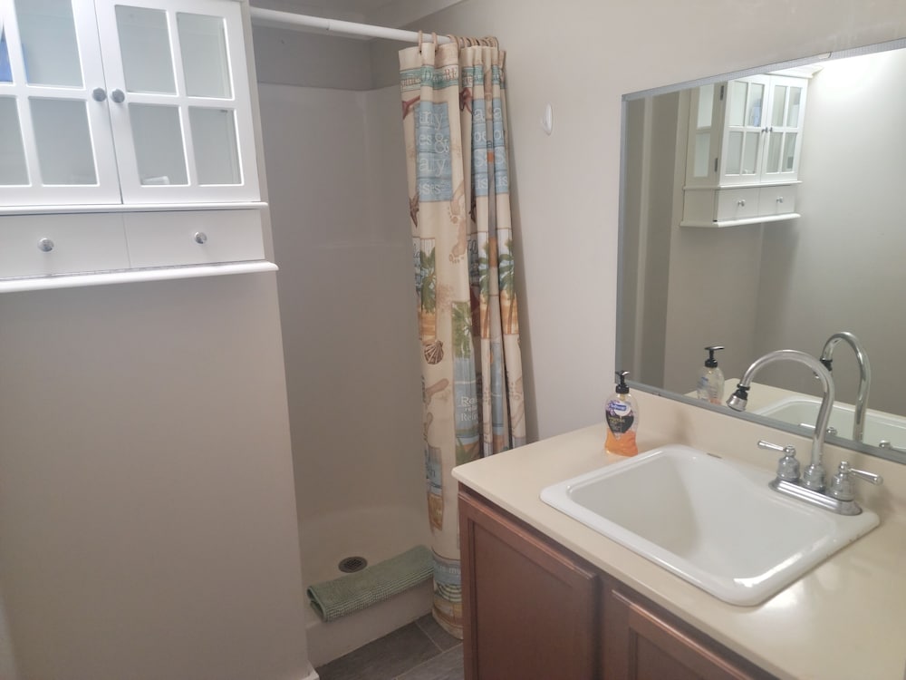 Beaufort Harbour Suites - photo 33