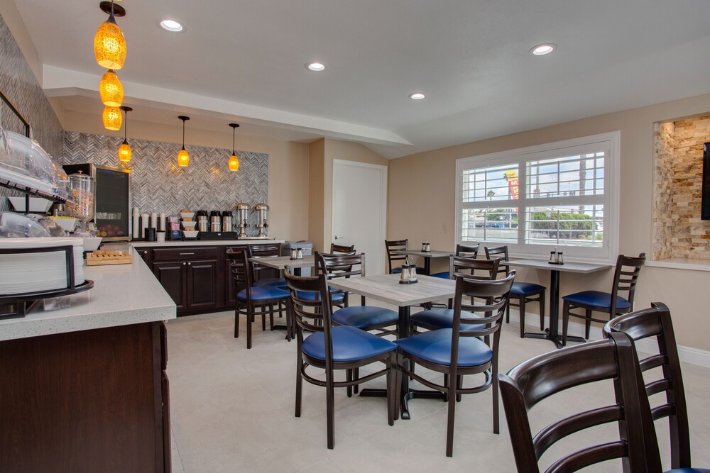 Quality Inn San Diego South Chula Vista - photo 34