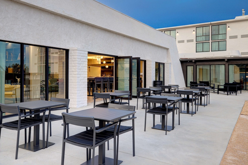 DoubleTree by Hilton Palmdale CA - photo 79