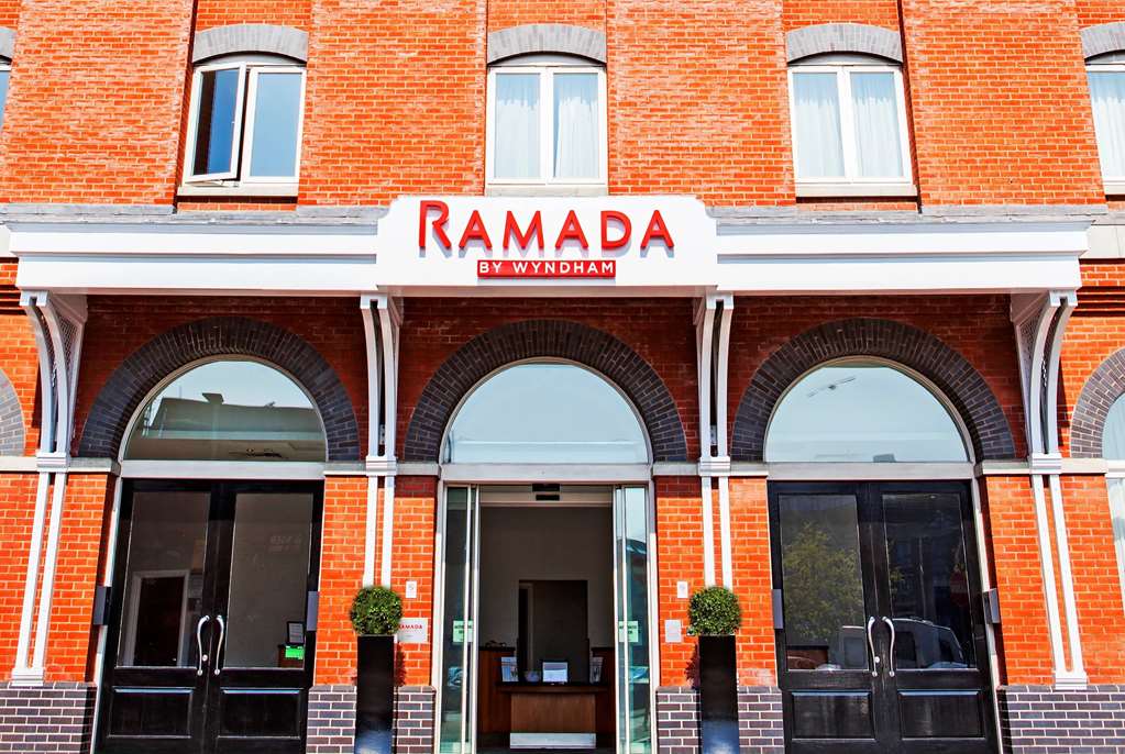Ramada by Wyndham Belfast City Centre — Belfast — photo 4