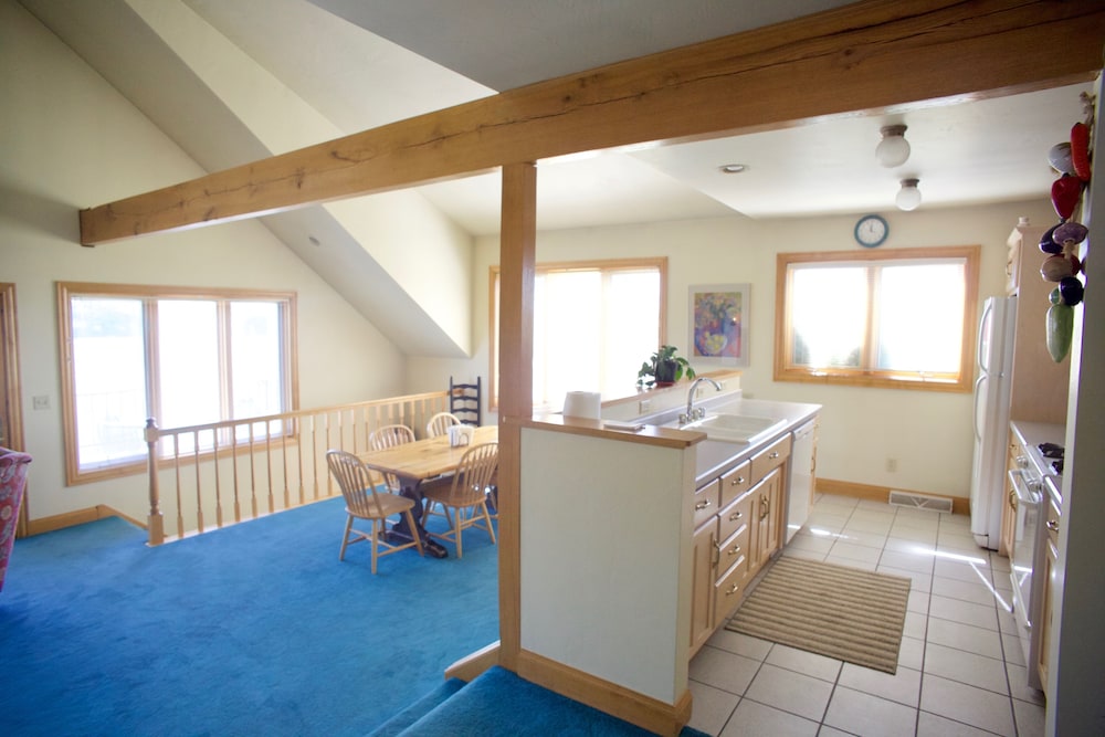 Settlement Courtyard Inn & Lavender Spa - photo 27
