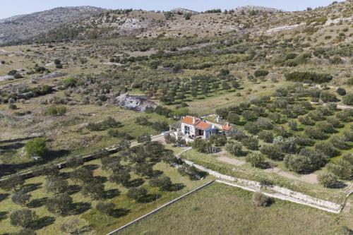 Holiday home Olive — 4-Star Luxury Hotel in Sibenik, Croatia