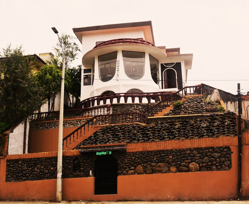 Chasky Wasy Coliving in Cuenca, Ecuador