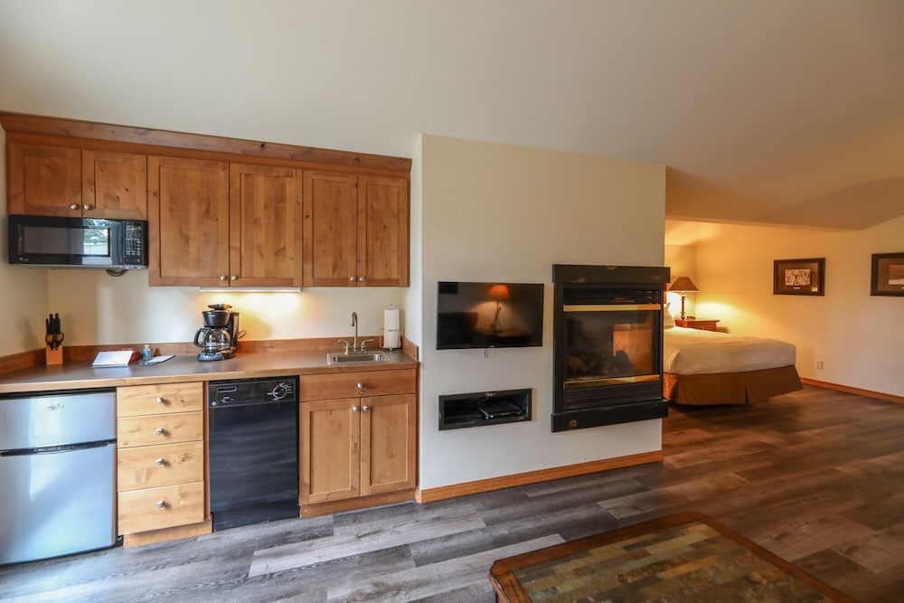Meadow Lake Resort & Condos - photo 48