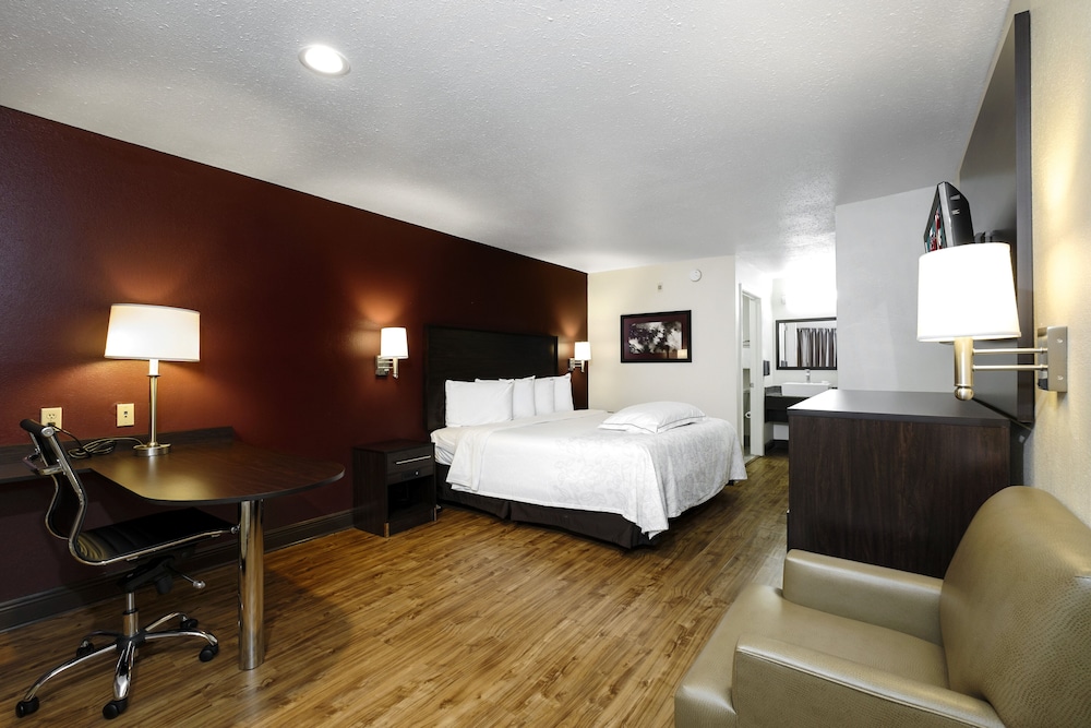 Red Roof Inn Plus Hammond - photo 9