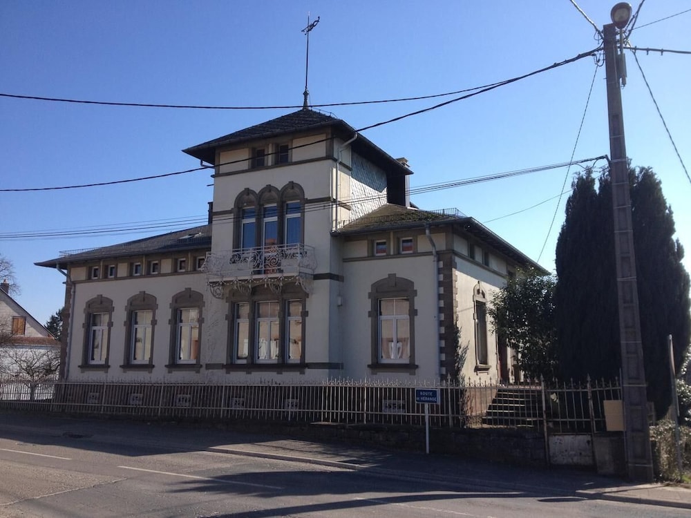 L' Obsidienne — hotel in Monswiller