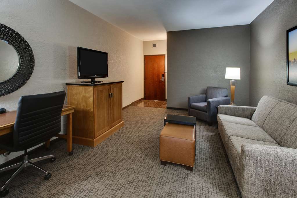 Drury Inn & Suites Phoenix Happy Valley - photo 16