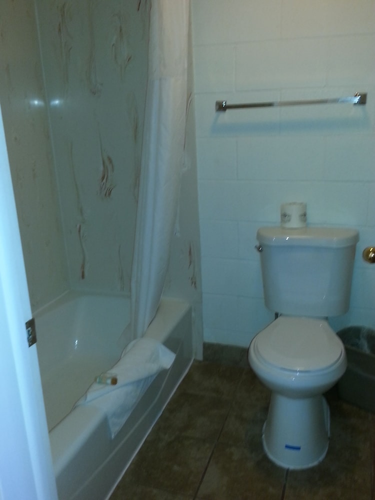 Motel West - photo 31