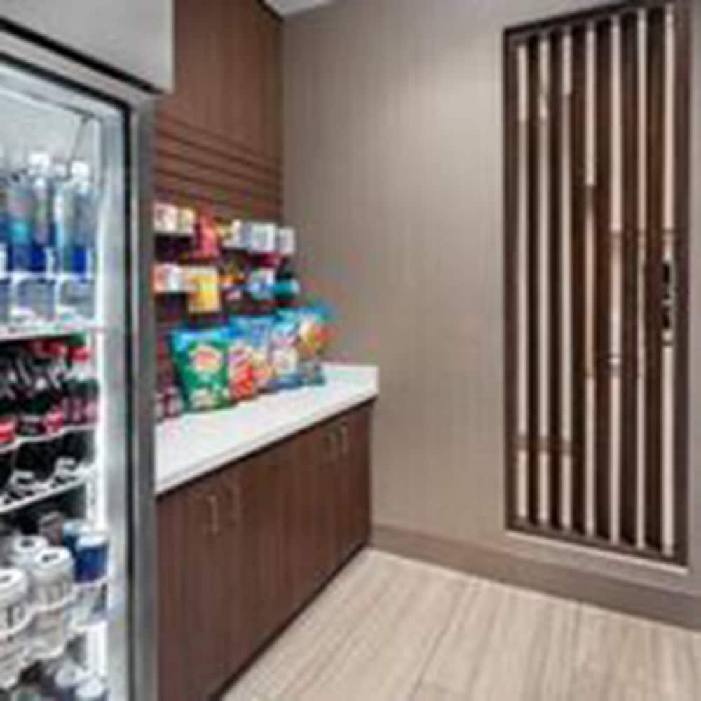 Holiday Inn Express & Suites Odessa I 20 by IHG - photo 47