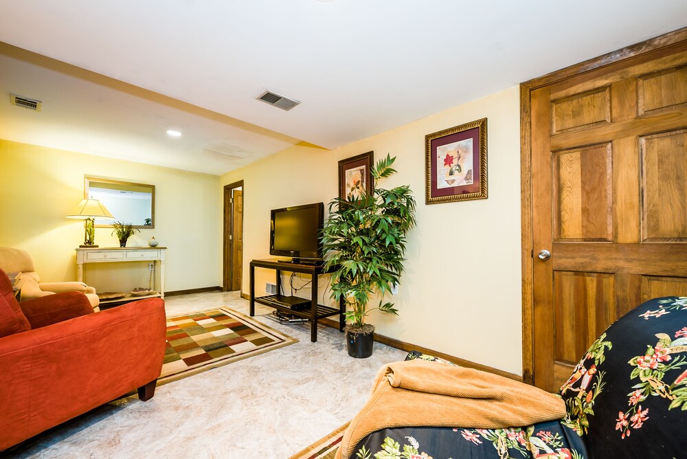 Blue Jay Manor - photo 24