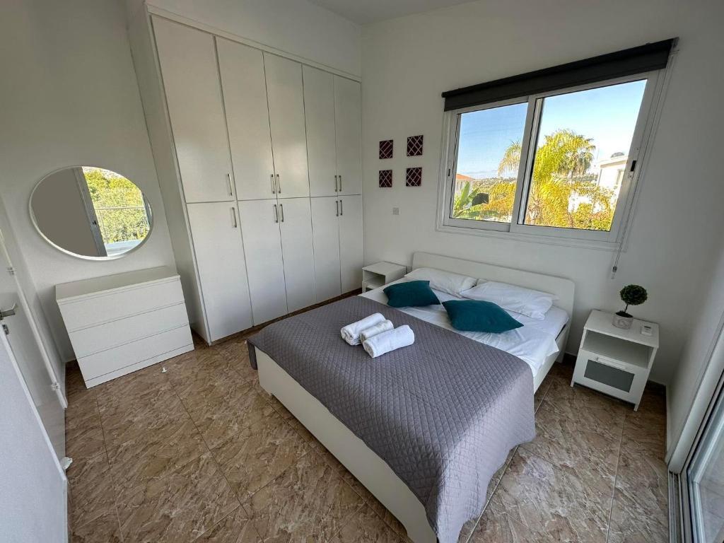 Villa Coralia Gardens 1km From Coral Bay Beach