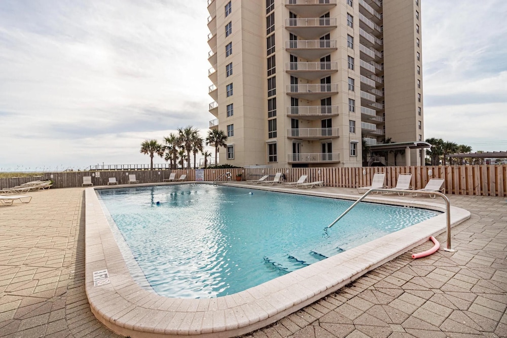 Navarre Towers 104 - photo 24