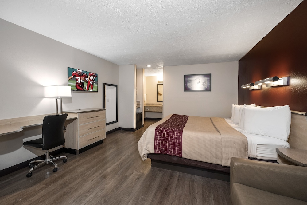 Red Roof Inn Indianapolis Greenwood - photo 18
