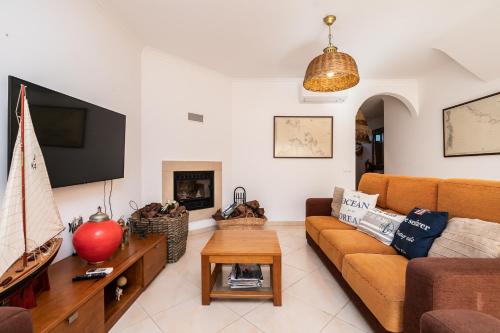 Villa Da Barca By Algarvemanta — 4-Star Luxury Hotel in Manta Rota, Portugal
