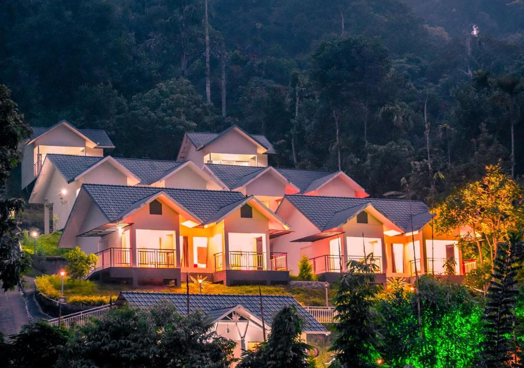 Munnar Majestic Resort with Pool - last minute hotel in Munnar
