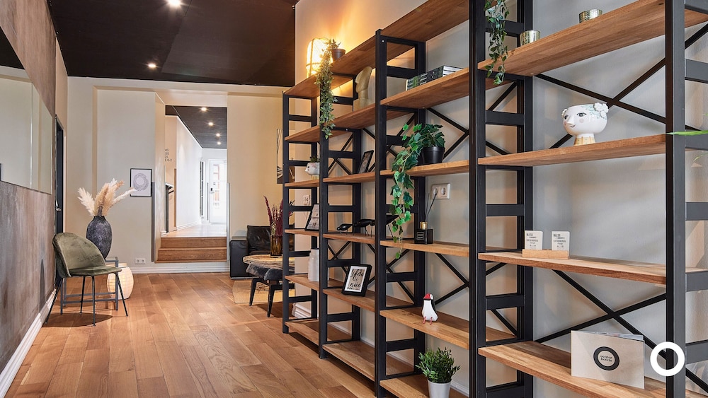 Thingholt Hotel Apartments from Center Hotels — Reykjavik — photo 2