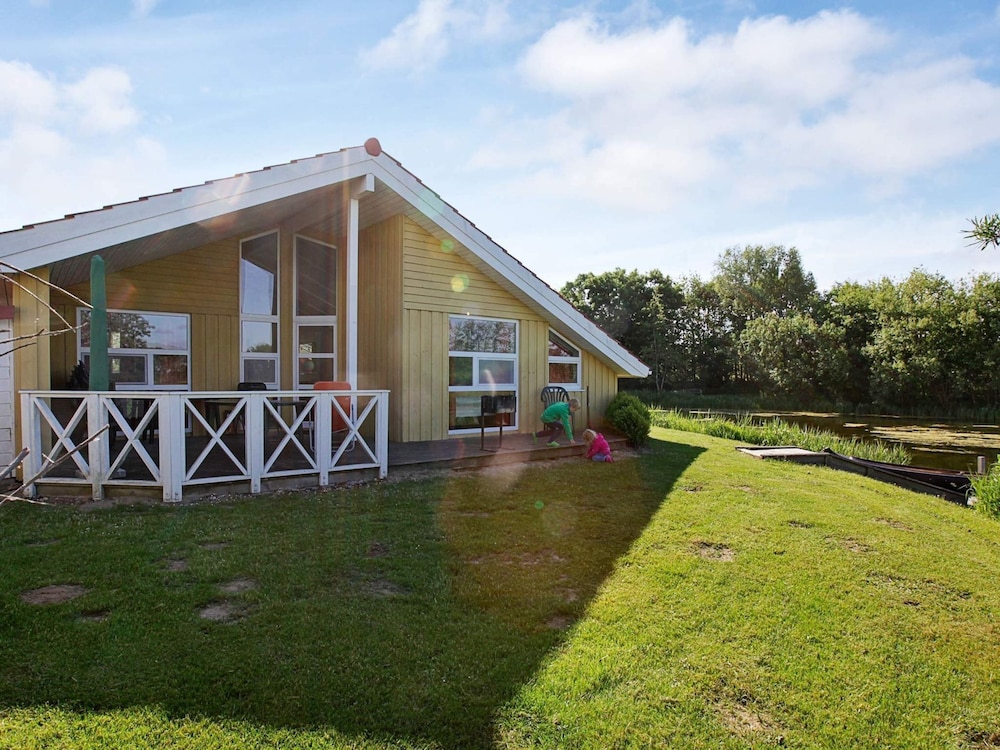 12 person holiday home in Otterndorf — 4-Star Luxury Hotel in Otterndorf, Germany
