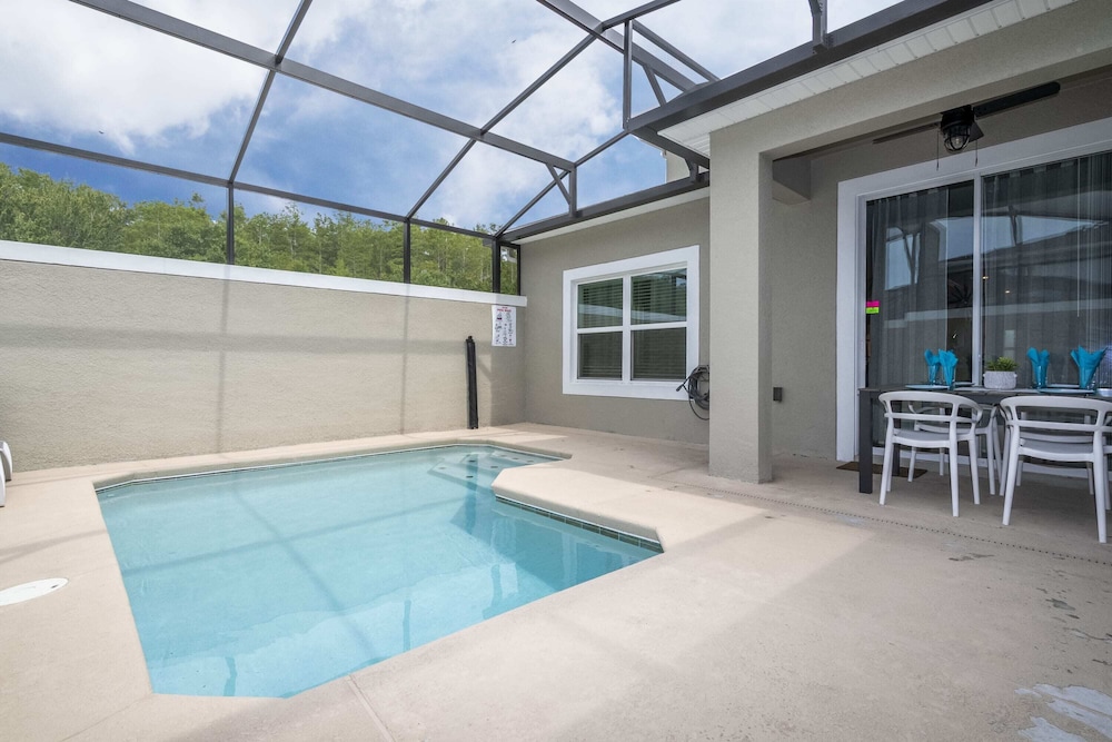 Gorgeous 4 Bd w Pool at Storey Lake Resort 4277 - photo 114