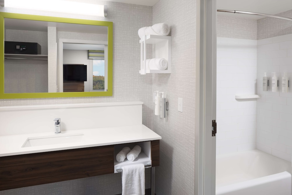 Hampton Inn Hornell - photo 25