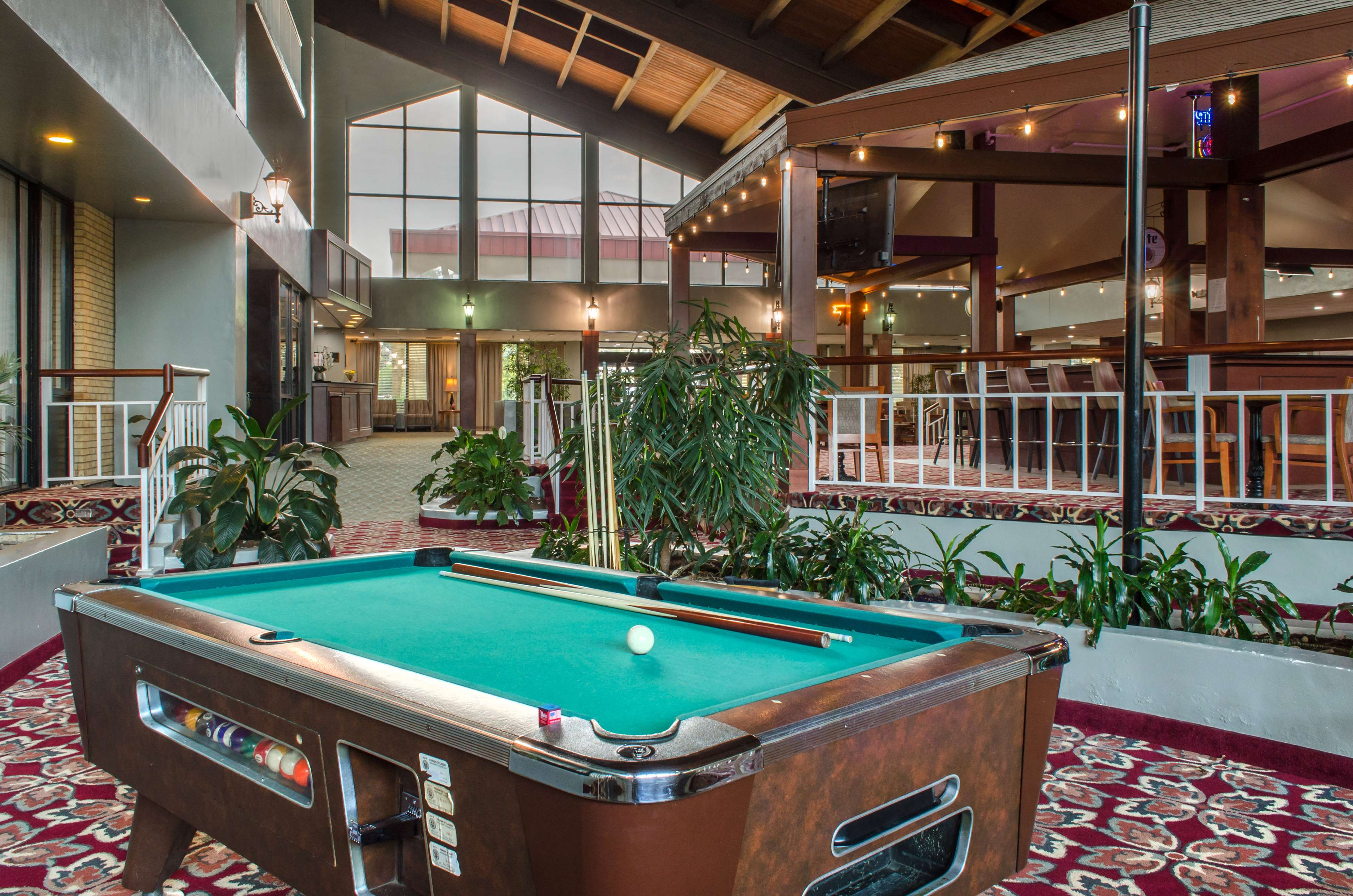 Ramada by Wyndham Shreveport Airport - photo 4