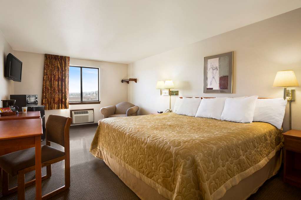 Super 8 by Wyndham Coeur d'Alene - photo 13