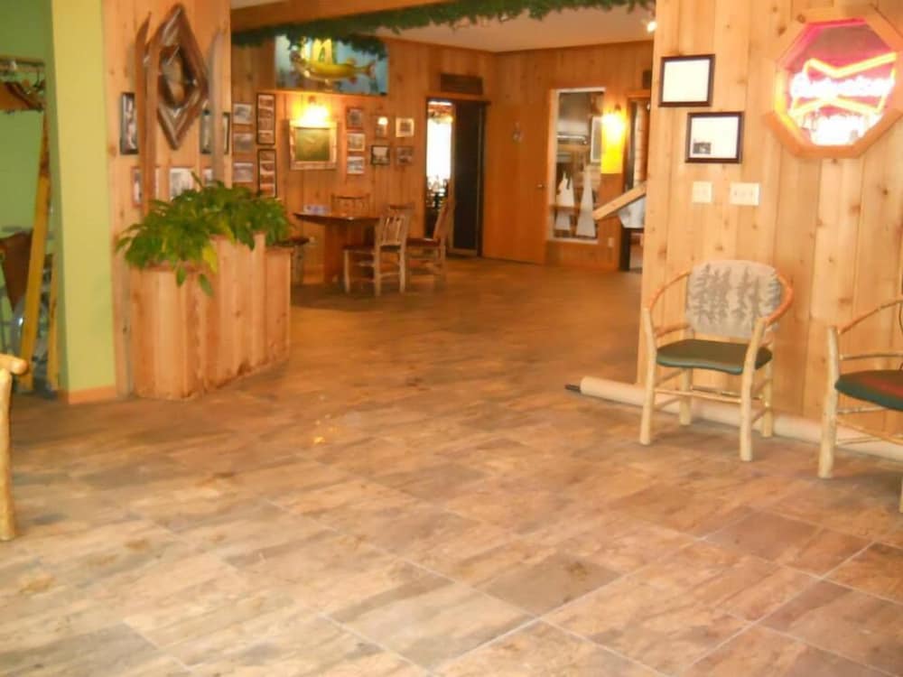 Lakewoods Resort & Lodge - photo 2