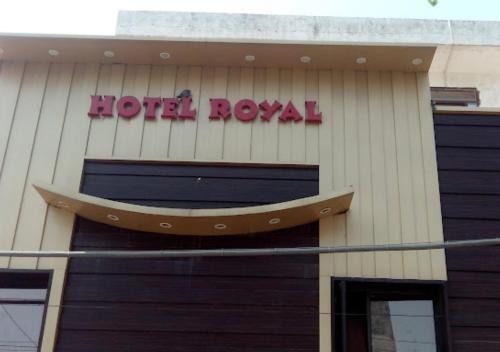 Royal Palace - carbon neutral hotel in Amritsar