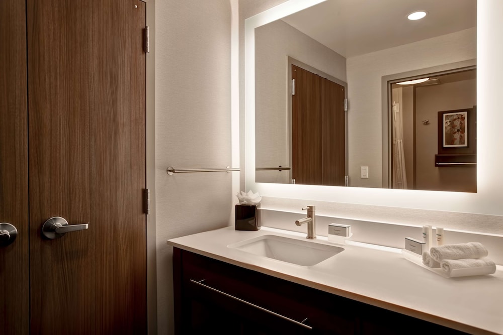 Homewood Suites by Hilton Summerville - photo 27