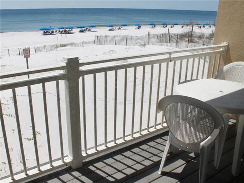 Tiki Beach 21 — Fort Walton Beach