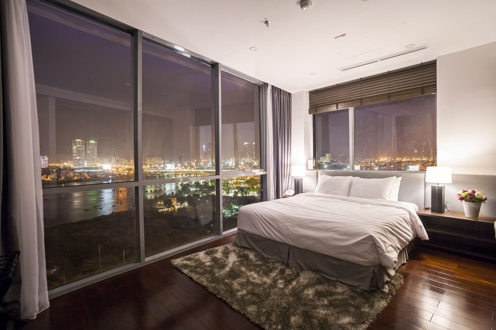 Oakwood Hotel and Apartments Saigon — 4-Star Luxury Hotel in Ho Chi Minh City, Vietnam