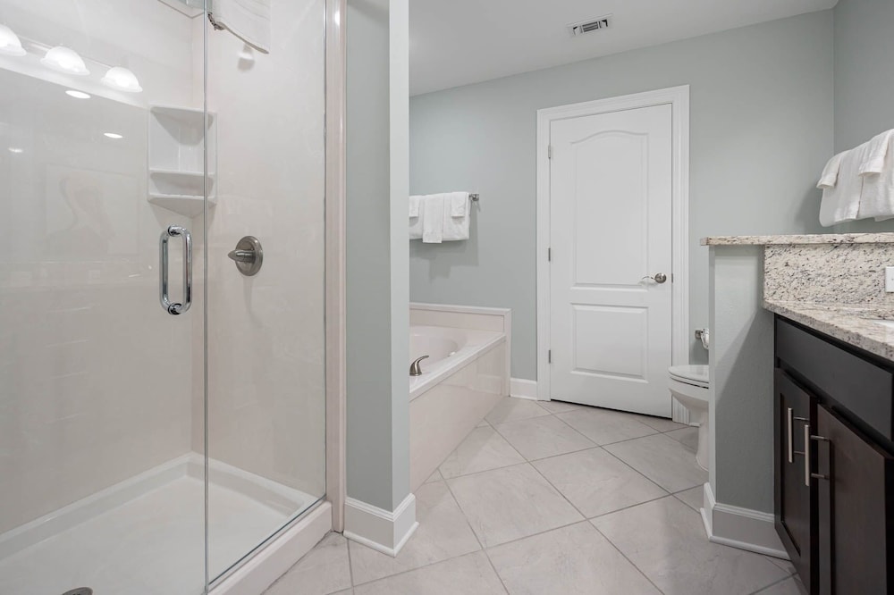 Phoenix Gulf Towers 2702 2 Bedroom Condo - photo 15