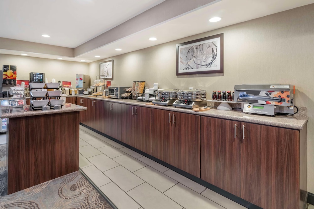 Best Western Liverpool Syracuse Inn & Suites - photo 23