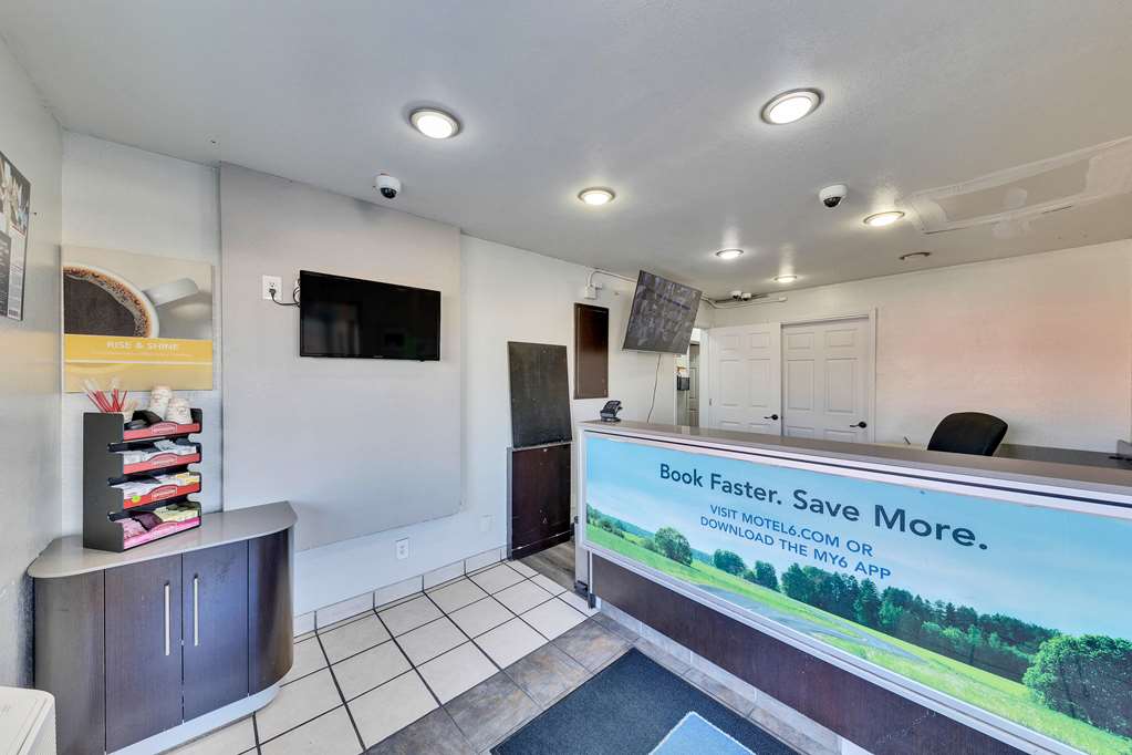 Motel 6 Austin TX Airport - photo 2