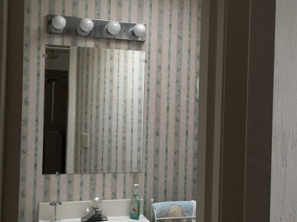 894 Oyster Quay - photo 15
