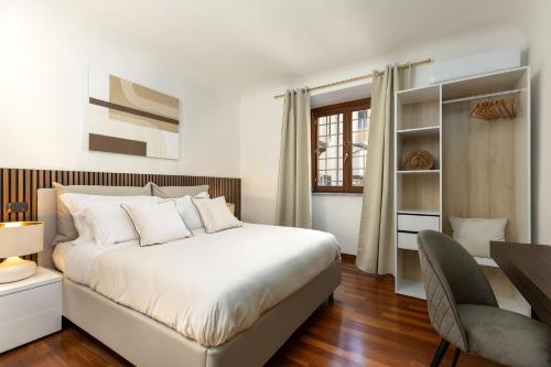 Luce Apartment Stylish Terrace in the Heart of Lucca — 4-Star Luxury Hotel in Lucca, Italy