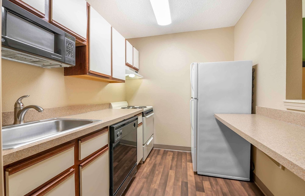 Extended Stay America Suites Dayton Fairborn - photo 27