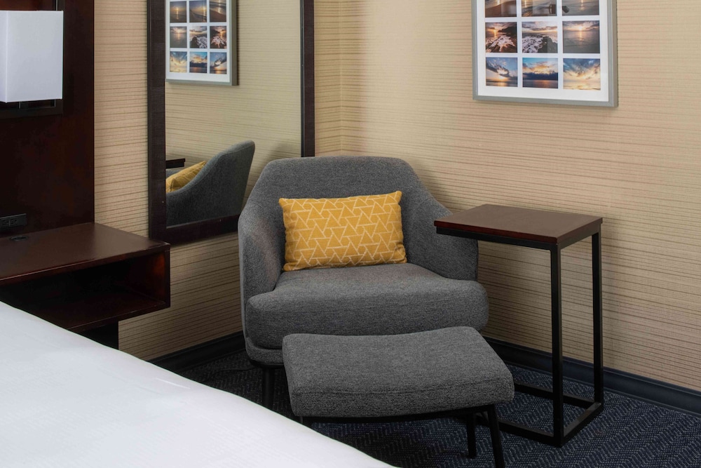 DoubleTree by Hilton San Francisco Airport - photo 25