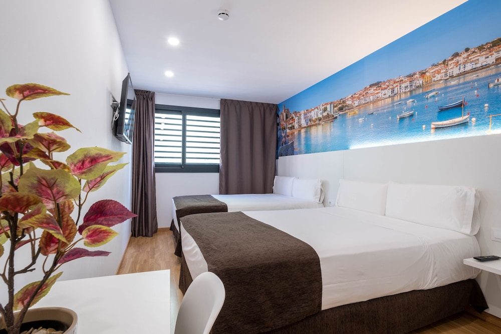 Hotel Bestprice Girona in Girona, Spain