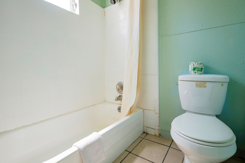 Route 66 Inn - photo 14