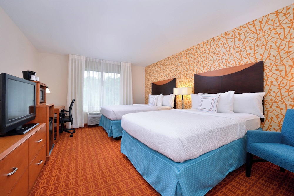 Fairfield Inn & Suites by Marriott Asheboro - photo 12