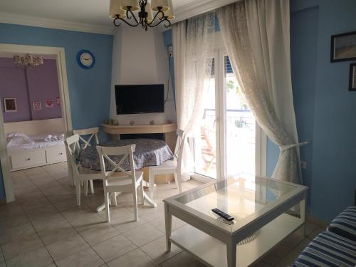 Ilmargo house — 4-Star Luxury Hotel in Nea Fokaia, Greece