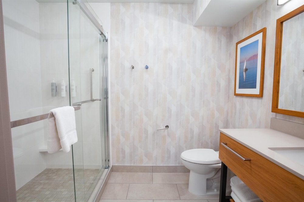 Hampton Inn Salt Lake City North - photo 35