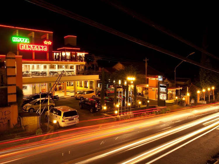 Hotel Bintang Tawangmangu in Karanganyar, Indonesia