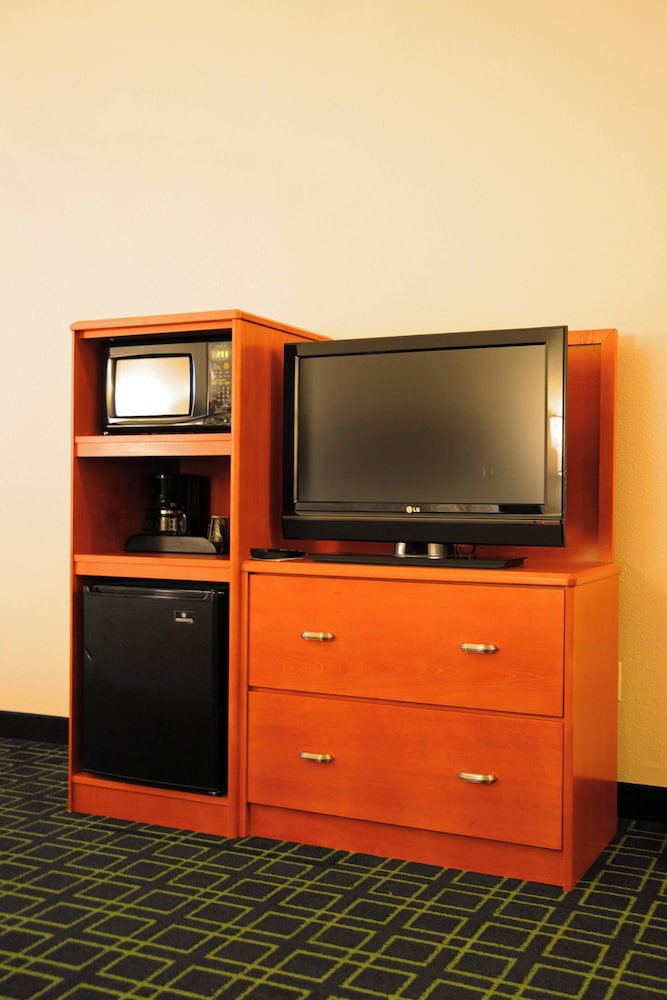 Fairfield Inn & Suites by Marriott Spearfish - photo 11