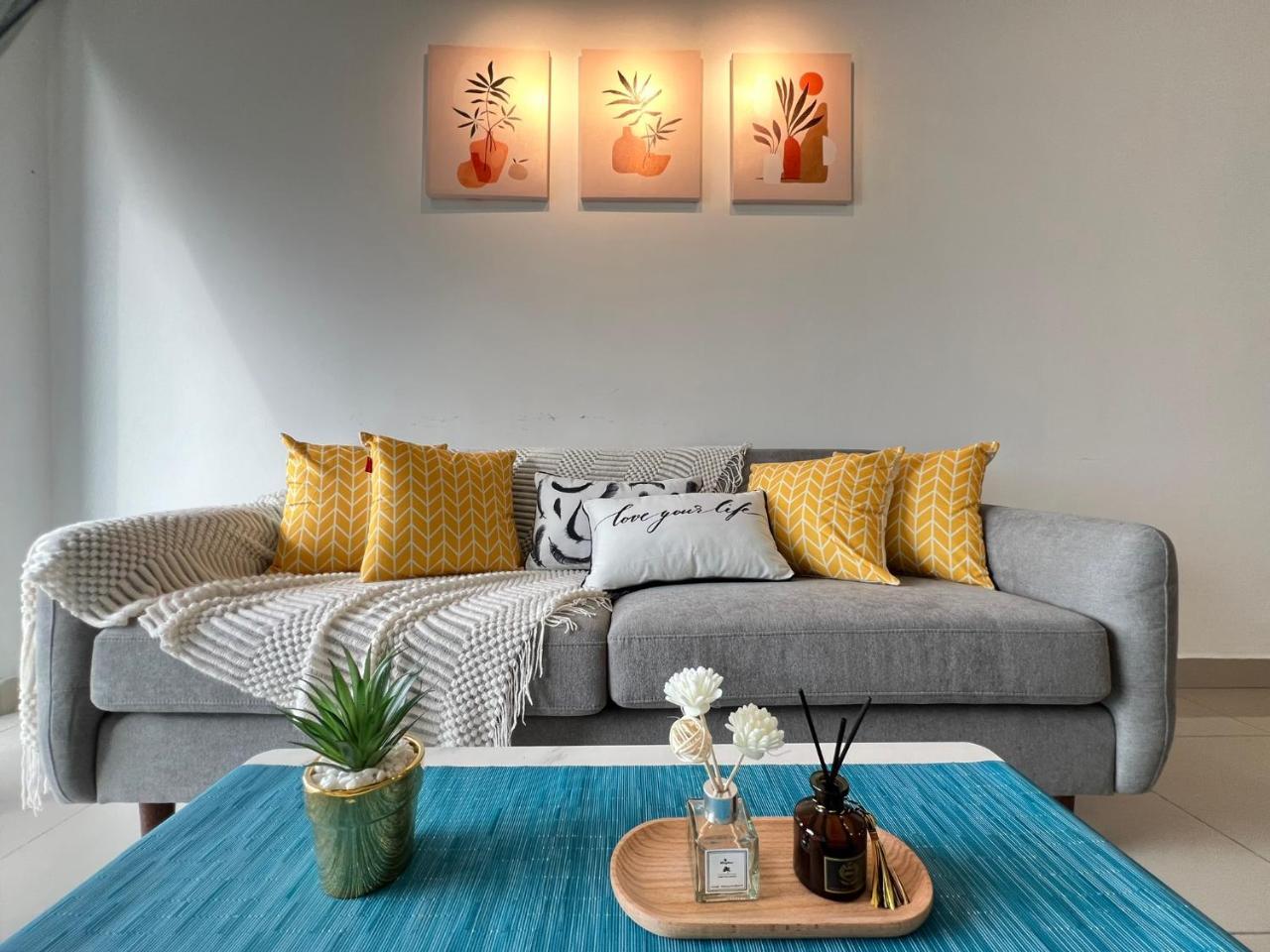 Riverview 8Pax 3Br In Kbtown Ps4 Netflix A 3 2 — 4-Star Luxury Hotel in Kota Bharu, Malaysia
