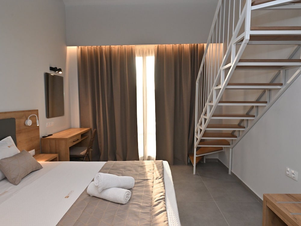 Maltepe Luxury Accommodation By Travelpro Services — Kallithea — photo 2