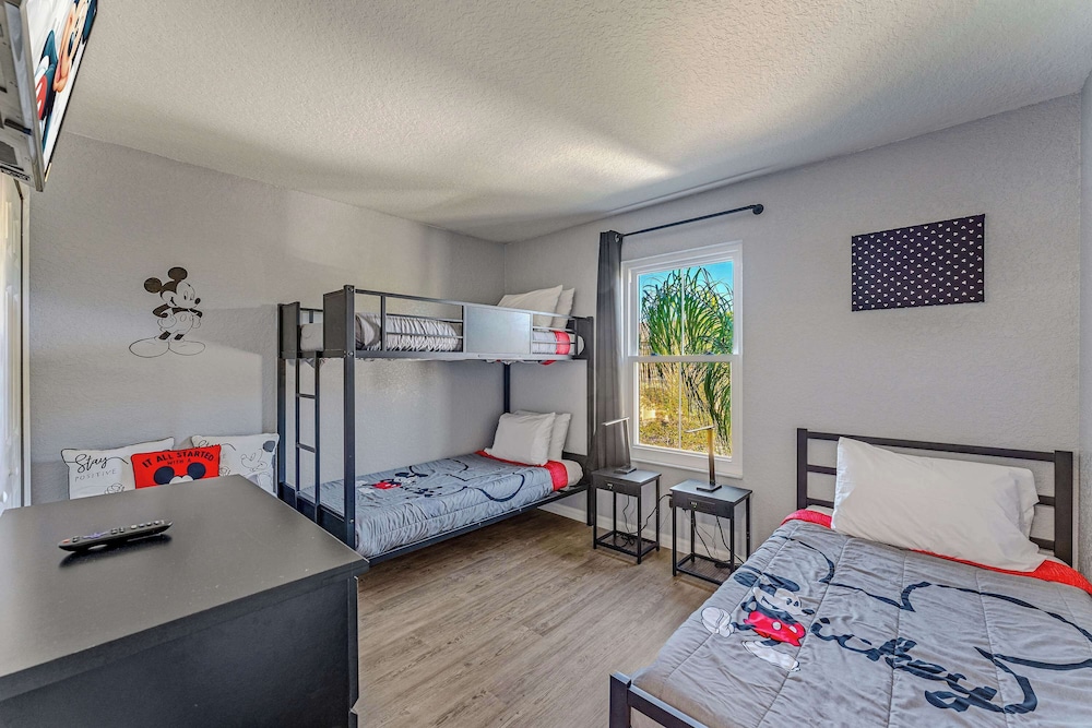 Memory Maker 15 Min to Disney — 4-Star Luxury Hotel in Davenport, United States