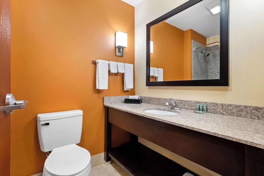 Best Western Kenosha Inn - photo 19
