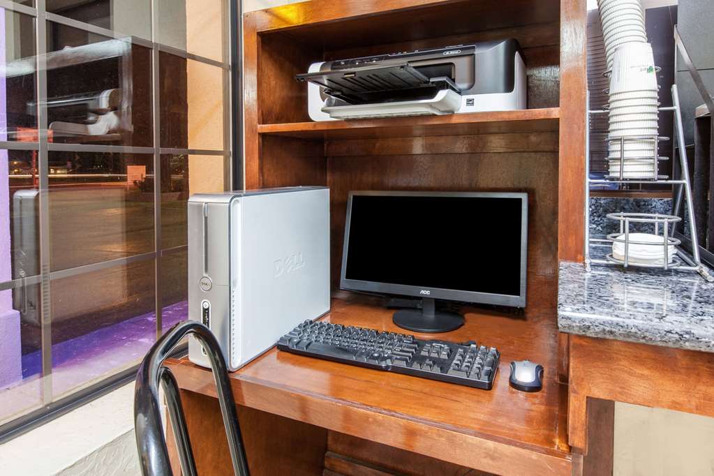 Days Inn by Wyndham El Reno - photo 20