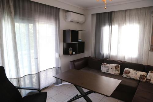 2Ndhome — 4-Star Luxury Hotel in Peraia, Greece
